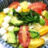 トマトアボカド長芋の塩麹マリネ