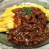 卵のせハヤシライス