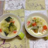 ベーコンと野菜の具沢山ミルクスープ