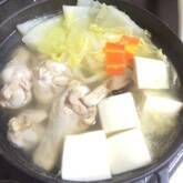 骨付鶏肉の水炊き鍋