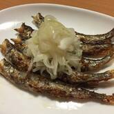 シシャモの甘酢玉ネギのせ
