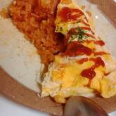 コロコロチキンのオムライス