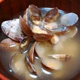 アサリのシンプルみそ汁