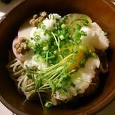 おうちで簡単！納豆とろろの冷たい蕎麦