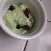 塩ヨーグルトのアボカドディップ