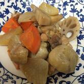 さつま揚げと根菜の煮物