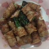 ピリ辛肉巻き餅