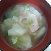 ネギとベーコンの中華スープ
