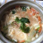 みそ仕立ての豚バラ鍋