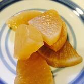 大根料理の定番 ごま油香る しみしみ大根の煮物