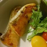 サーモンのバターソテー