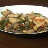 鶏肉で簡単！チンジャオロース 絶品やみつきレシピ