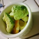 アボカドのマヨワサビ和え