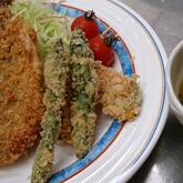 アジのフライ・梅肉ソース