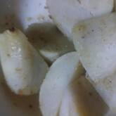 里芋のゴマ和え