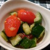 キュウリとトマトの甘酢漬け