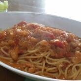 トマトソースでクリームパスタ