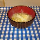 ザク切りキャベツのみそ汁