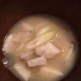 里芋のみそ汁