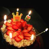 イチゴのスイートケーキ