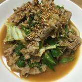 ご飯がすすむ味噌ダレで作る！豚肉とたっぷり野菜のピリ辛炒め