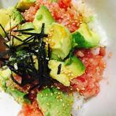 マグロの漬け丼