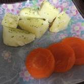 シンプルがおいしい！バター風味の粉ふきいも