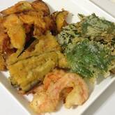 サクサクカラッと揚がる！基本のエビと野菜の天ぷら