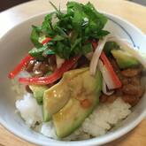 のり納豆とアボカドのご飯