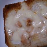 チーズと明太子のトースト