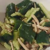 パリパリキュウリ