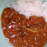 新玉ネギの牛すじカレー