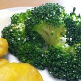 ブロッコリーのチーズ和え