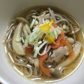 温かい！きのこたっぷりかけそば