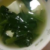 ホウレン草の田舎みそ汁