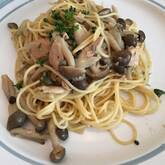 たっぷりキノコとベーコンの和風パスタ