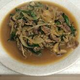 炒め牛肉のせご飯