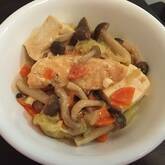 鮭と野菜のみそ蒸し煮