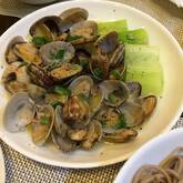 うまみたっぷり！バター香るあさりの酒蒸し by 崎野 晴子さん