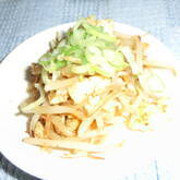 簡単激ウマ！もやしとふんわり卵のにんにくマヨ炒め