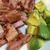 ビールのおつまみに！厚切りベーコンの黒コショウ焼き by 中島 和代さん