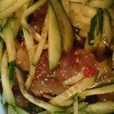 クラゲとキュウリの和え物