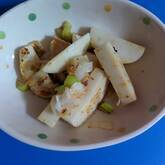 カマボコのニンニク炒め