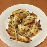 ジャガイモのチーズ焼き