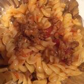 カロテンたっぷりミートソースのフジッリ