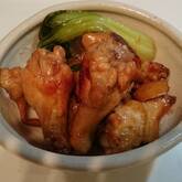 甘辛味と甘酢がたまらない！手羽元の甘辛さっぱり煮