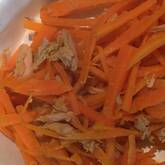 お箸とまらない！にんじんしりしり