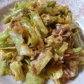 キャベツと卵の炒め物