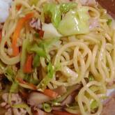 大人気！野菜たっぷり塩焼そば 飽きない味付け