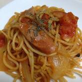 簡単！フレッシュトマトとソーセージのパスタ